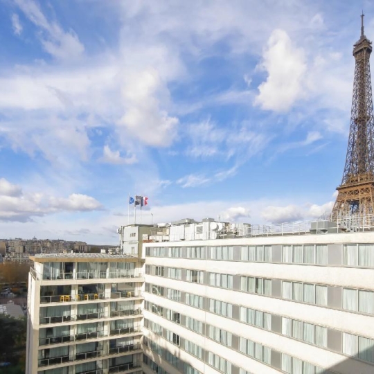  Annonces MAISONS ALFORT : Appartement | PARIS (75015) | 81 m2 | 1 280 000 € 