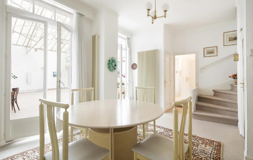 Annonces MAISONS ALFORT : House | PARIS (75014) | 245 m2 | 2 850 000 € 