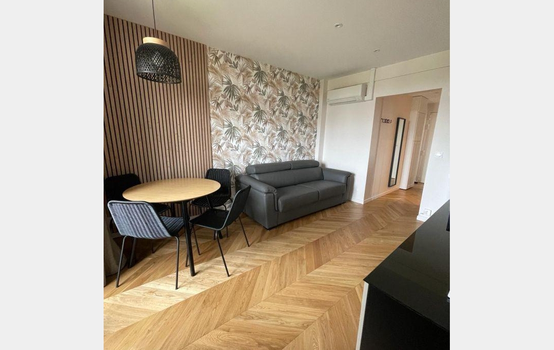 Annonces MAISONS ALFORT : Appartement | CHARENTON-LE-PONT (94220) | 38 m2 | 1 500 € 