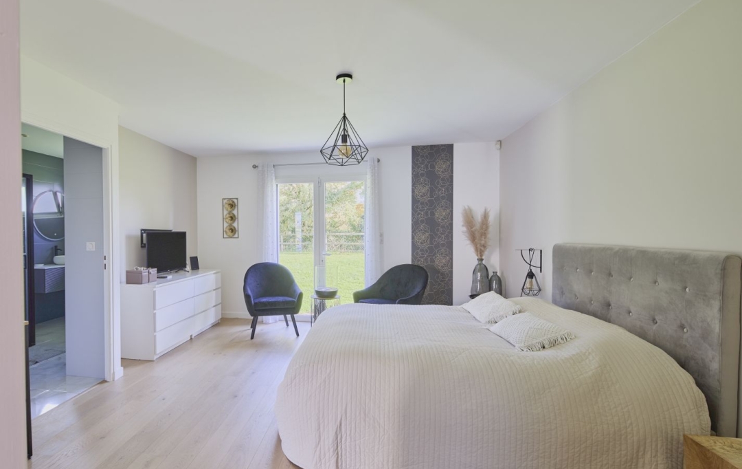 Annonces MAISONS ALFORT : Domaines / Propriétés | NANTES (44000) | 460 m2 | 1 245 000 € 